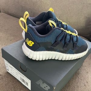 Toddler boy PUMA sneakers size 7.5